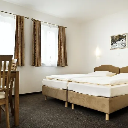 Otel Echinger Hof