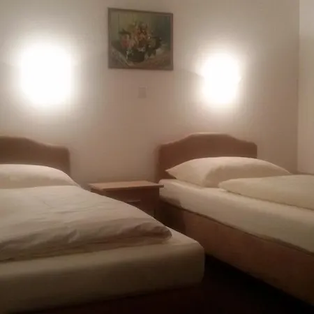 Отель Echinger Hof Eching (Landshut)